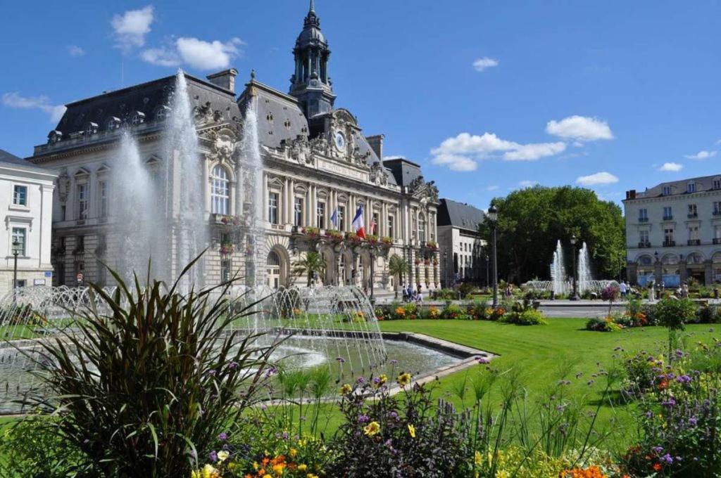 Appartement Le Racine / Colbert - Bords De Loire à Tours Extérieur photo